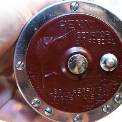 Lot B-112: Vintage Penn Senator 4/0 Special Reel