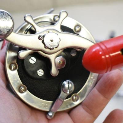 Lot B-114: Two Vintage Penn Reels