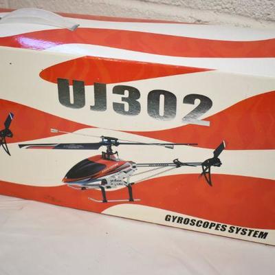 Lot B-144: UJ302 3.5 Channel R/C Helicopter