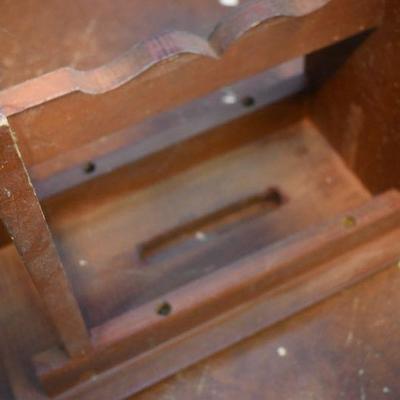 Lot B-150:  Wooden Bench