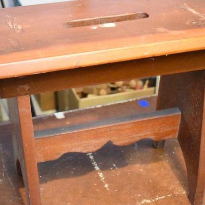 Lot B-150:  Wooden Bench