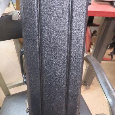 Lot B-178:  Gun Case