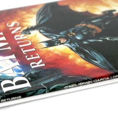 BATMAN RETURNS Official Movie Adaptation Graphic Novel 1st Print 1992 DC Comics - High Grade