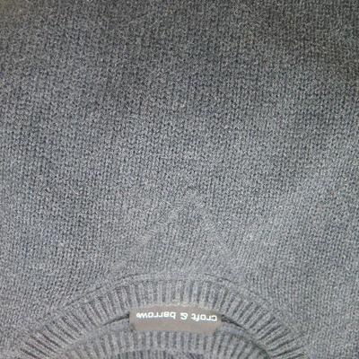 Lot B203:   Men's Sweaters