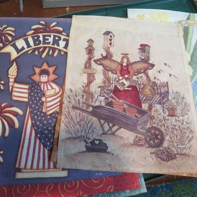 Lot B234:  Garden Flags