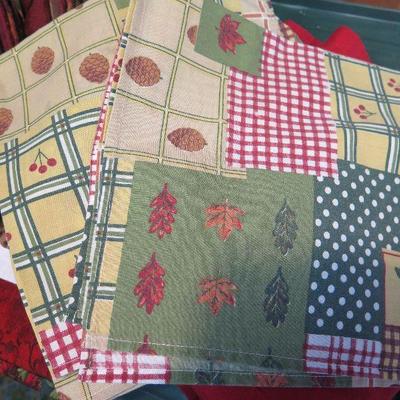 Lot B235:  Linens