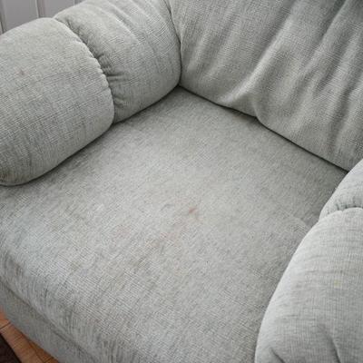 Lot H-2: Two Recliners
