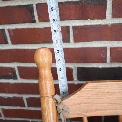 Lot H-3: Oak Glider