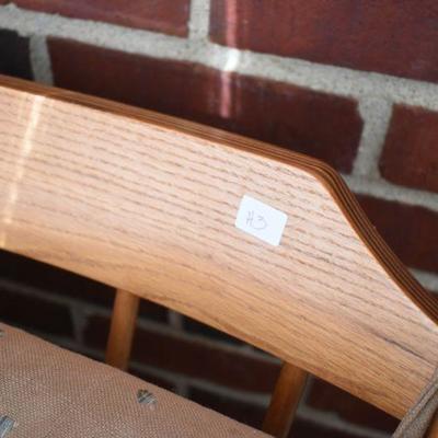 Lot H-3: Oak Glider