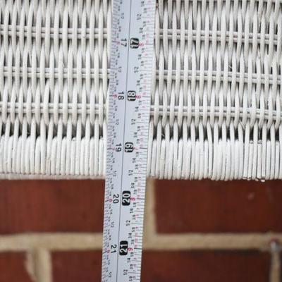 Lot H-5: White Wicker Shelves