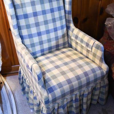 Lot H-7: Side Arm Chair