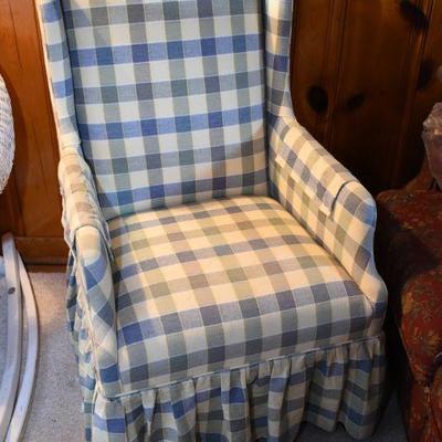 Lot H-7: Side Arm Chair
