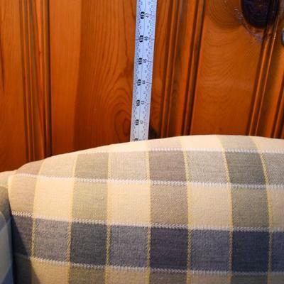 Lot H-7: Side Arm Chair