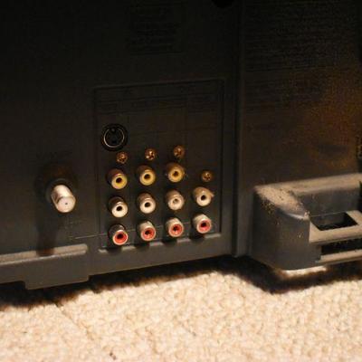 Lot H-10: Sony Television
