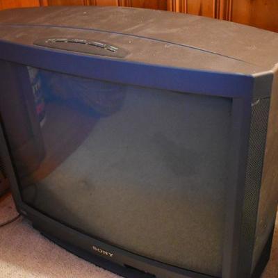 Lot H-10: Sony Television