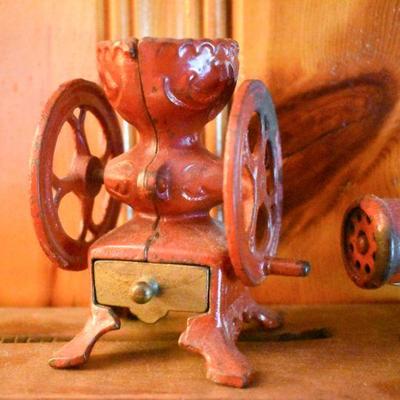 Lot H-13: Vintage Two Miniature Cast Iron Grinders