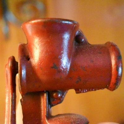 Lot H-13: Vintage Two Miniature Cast Iron Grinders