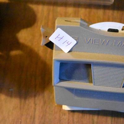 Lot H-14: Vintage View Master