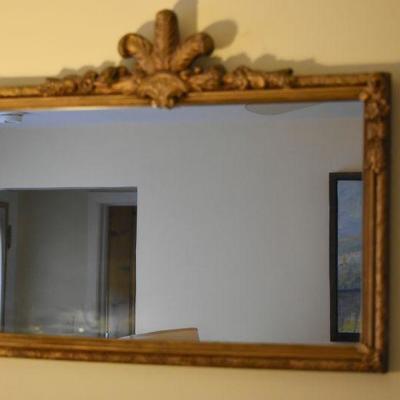 Lot H-18: Vintage Mirror