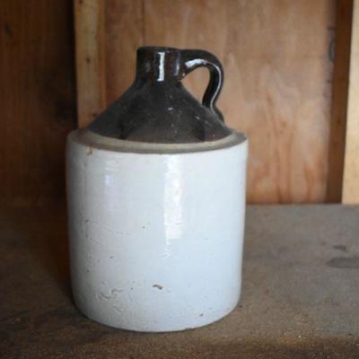 Lot O-8: Vintage Brown Jug 2