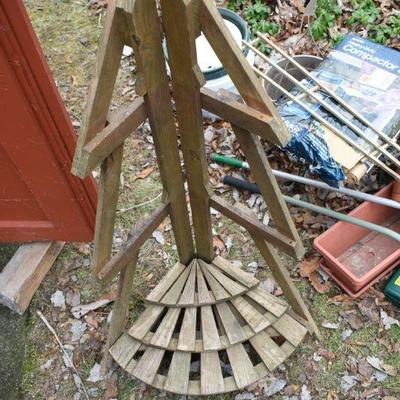 Lot O-13: Three-tier Teak Plant Stand