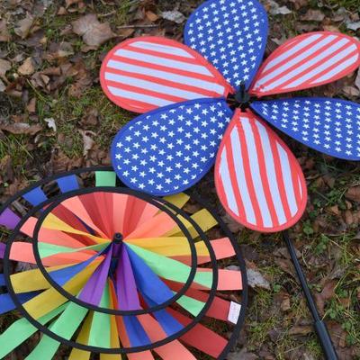 Lot O-16: Collection of Garden DÃ©cor Stakes