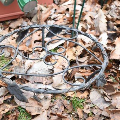 Lot O-27: Collection of Gardening