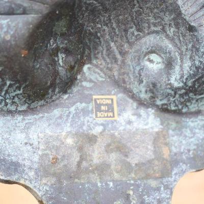 Lot O-32: Small Cast Metal Bird Bath
