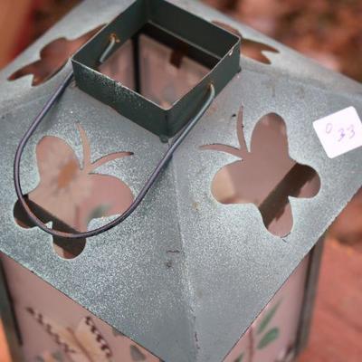 Lot O-33: Metal Yard DÃ©cor