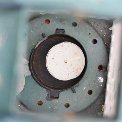 Lot O-33: Metal Yard DÃ©cor