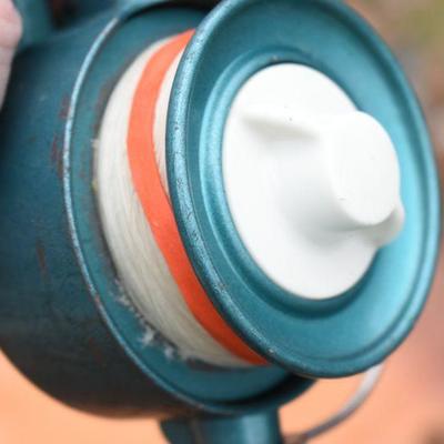 Lot O-34: Penn Reel