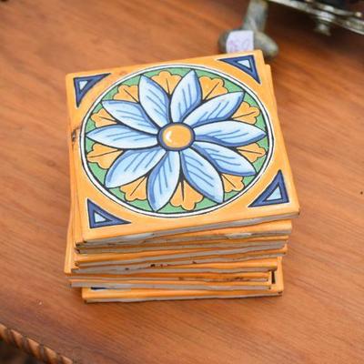 Lot O-37: 9 Ceramic Tiles