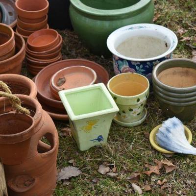 Lot O-47: Large Collection of Planters and Pots