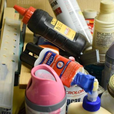Lot B-257: Large collection of Paints and Finishes