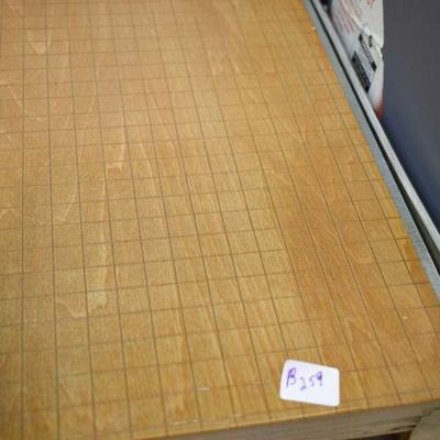 Lot B-259: Office Supplies with Paper Shredder and Paper Cutter