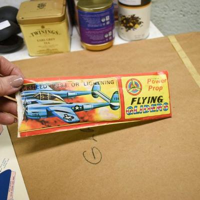 Lot B-266: Vintage Paper Airplane Kit
