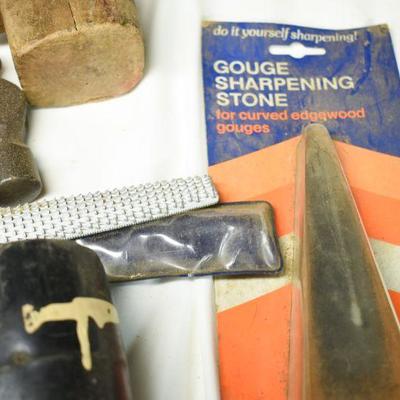 Lot B-276:  Tools