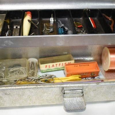 Lot B-305:  Vintage Tackle Box