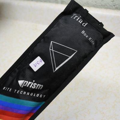 Lot B-319:  Prism Kite