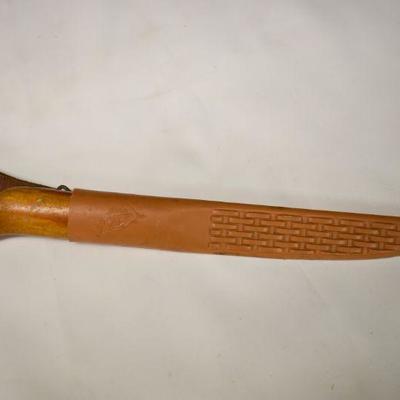 Lot B-167:  Vintage Knife