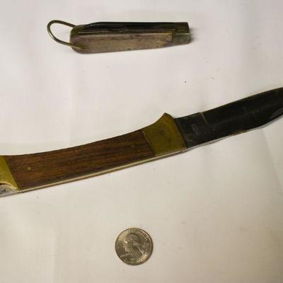 Lot B-168:  Vintage Knives