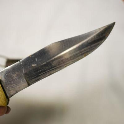 Lot B-168:  Vintage Knives