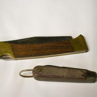 Lot B-168:  Vintage Knives