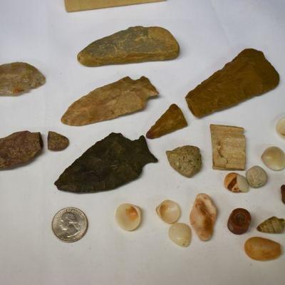 Lot B-170:  Antique Arrow Heads