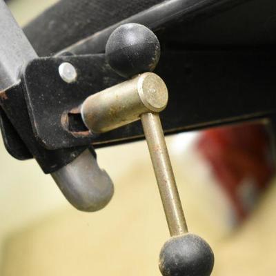 Lot B-180:  Office Chair