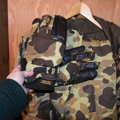Lot B-244:  Cabela's Camo