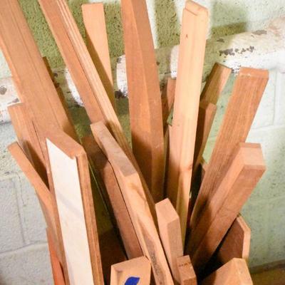 Lot B-251:  Wood