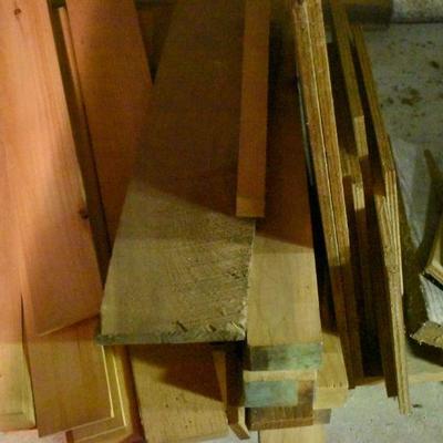 Lot B-251:  Wood