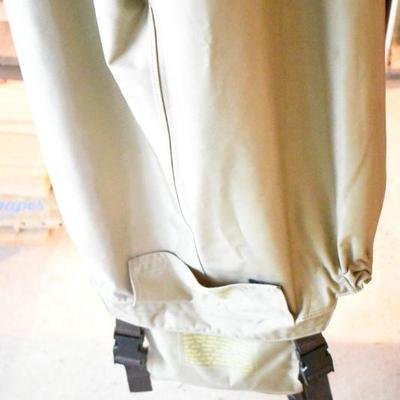 Lot B-253:  Cabela's Waders