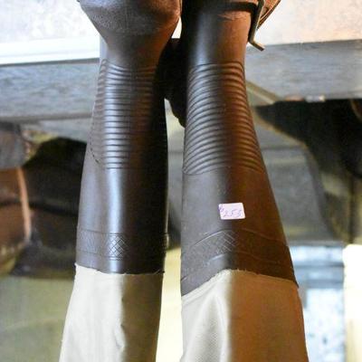Lot B-253:  Cabela's Waders